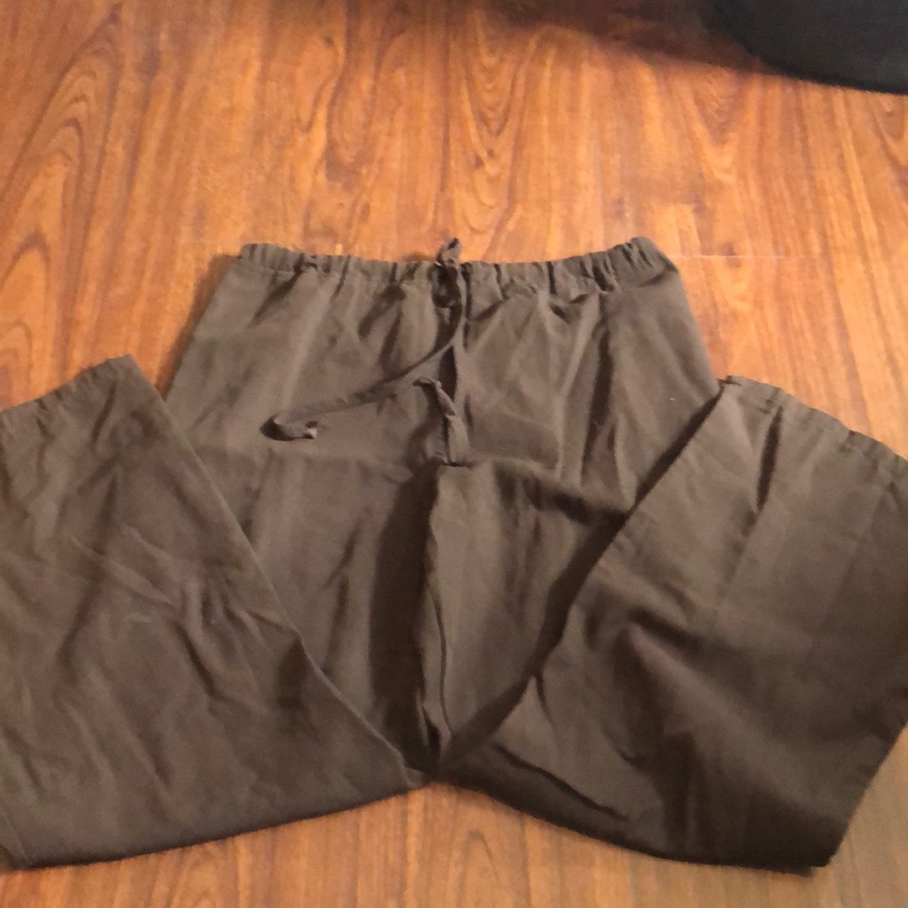 Los Angeles rose scrub pants ❌sold❌